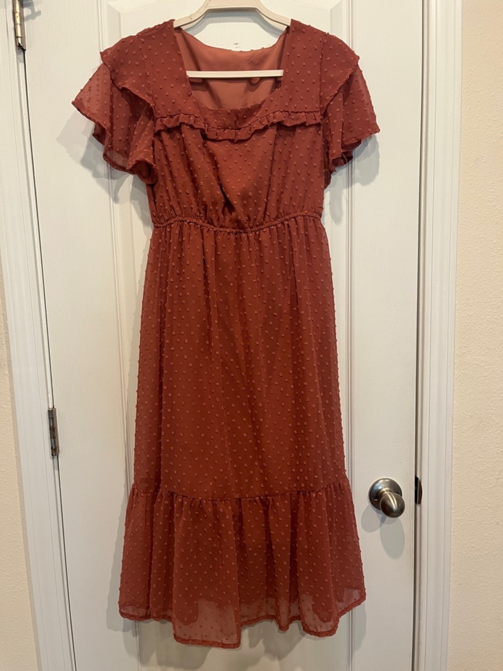 NWOT!! Rust Swiss Dot Ruffle Midi Dress